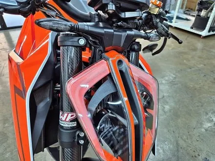 수원 광교 KTM 1290 슈퍼듀크 R 라이트 계기판 바이크 PPF / 수원시 영통구 이의동