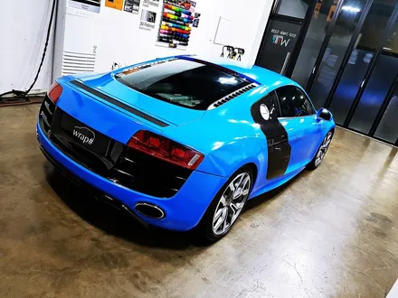 [랩샵][수원랩핑]아우디 R8V10 전체랩핑 AVERY INTENSE BLUE / 수원시 영통구 이의동