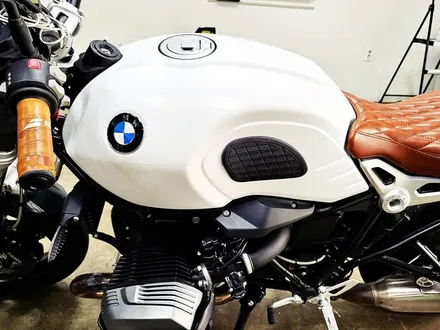 [랩샵][수원랩핑] BMW R NINE T 기름탱크랩핑 포인트랩핑 PPF / 수원시 영통구 이의동