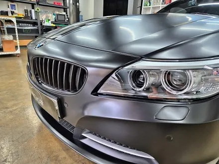 수원 광교 BMW Z4 앞범퍼 보험 사고 수리 재시공 사틴 블랙 랩핑 / 수원시 영통구 이의동