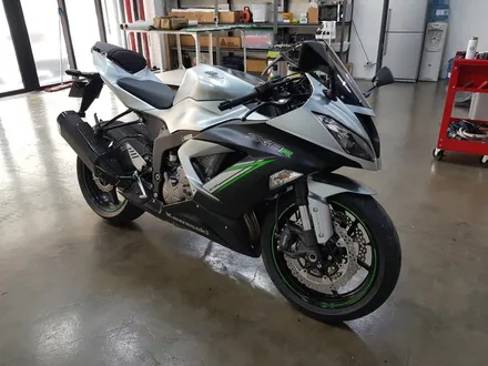 [랩샵]수원랩핑 가와사키 닌자ZX6R 전체랩핑 닌자전체랩핑 가와사키랩핑 오토바이랩핑 오토바이데칼 에이버리랩핑 / 수원시 영통구 이의동