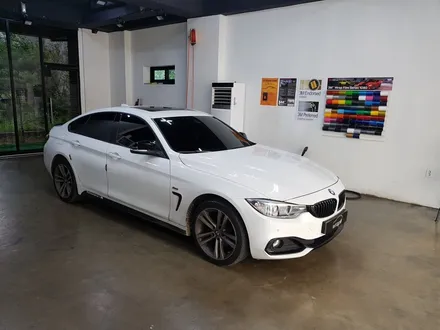 [랩샵]수원랩핑 BMW420D루프스킨 BMW루프스킨 420D루프스킨 BMW랩핑 BMWPPF BMW포인트랩핑 BMW부분랩핑 / 수원시 영통구 이의동