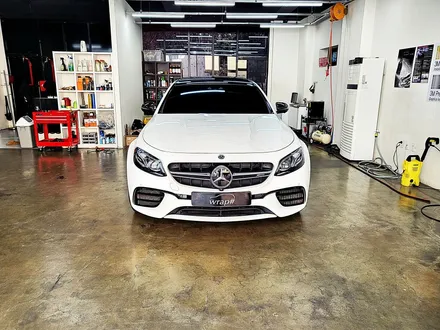 [랩샵][수원랩핑] 벤츠 E63AMG 그릴랩핑 포인트랩핑 / 수원시 영통구 이의동