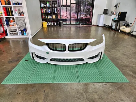 BMW M4 F82 사고수리 보험처리 앞범퍼 고퀄리티 랩핑 중고 범퍼수리 / 수원시 영통구 이의동