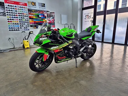 수원 광교 가와사키 닌자 ZX6R 바이크 오토바이 레이싱 방탄 데칼 실사인쇄 포인트 랩핑 / 수원시 영통구 이의동