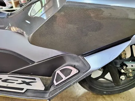 혼다 PCX125 바이크튜닝 홀로그램 싸이키델릭 전체랩핑 1인시공 고퀄리티 바이크 랩핑 스쿠터 튜닝 / 수원시 영통구 이의동