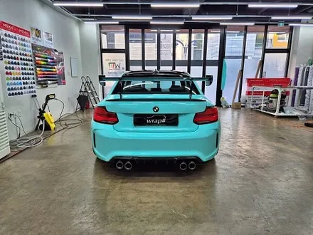 수원 광교 BMW F87 M2 고광택 필름 포인트 부분 랩핑 견인고리 스트랩 튜닝 / 수원시 영통구 이의동