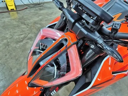수원 광교 KTM 1290 슈퍼듀크 R 라이트 계기판 바이크 PPF / 수원시 영통구 이의동