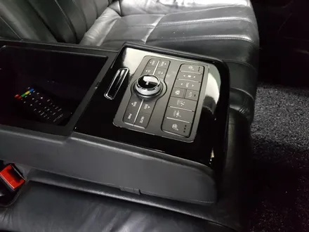 [랩샵]수원랩핑 에쿠스실내랩핑 에쿠스랩핑 에쿠스포인트랩핑 실내랩핑 실내몰딩랩핑 / 수원시 영통구 이의동
