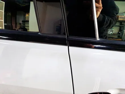 [랩샵][수원랩핑] 현대 그랜져HG전체랩핑 크롬죽이기 크롬딜리트 공구리랩핑 쿨그레이 랩핑 / 수원시 영통구 이의동