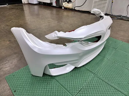 BMW M4 F82 사고수리 보험처리 앞범퍼 고퀄리티 랩핑 중고 범퍼수리 / 수원시 영통구 이의동