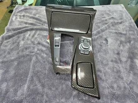 BMW F바디 520D 우드트림 실내 리얼카본 포인트 랩핑 3M 유광카본 자동차 고퀄리티 랩핑 맛집 / 수원시 영통구 이의동
