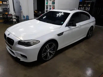 [랩샵]수원랩핑 BMW 528I전체랩핑 화이트골드스파클랩핑 5시리즈랩핑 520D전체랩핑 BMW전체랩핑 전체랩핑제거 랩핑제거 / 수원시 영통구 이의동