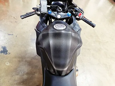 [랩샵][수원랩핑] 혼다CBR500R 포인트랩핑 기름탱크랩핑  카본랩핑 / 수원시 영통구 이의동
