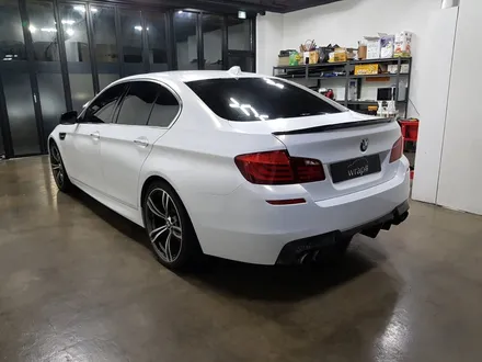 [랩샵]수원랩핑 BMW 528I전체랩핑 화이트골드스파클랩핑 5시리즈랩핑 520D전체랩핑 BMW전체랩핑 전체랩핑제거 랩핑제거 / 수원시 영통구 이의동