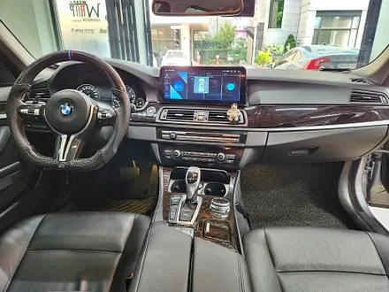 수원 광교 랩핑 BMW F10 5시리즈 528I 실내 우드 트림 카본 포인트랩핑 3M정품 필름 / 수원시 영통구 이의동