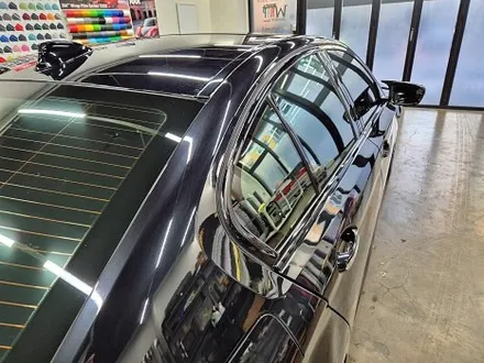 수원 광교 BMW 5시리즈 G30 530I 전체랩핑 루프스킨 제거 정품 고광택 필름 / 수원시 영통구 이의동