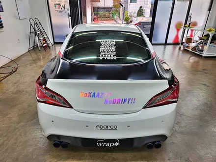 [랩샵][수원랩핑] 현대 제네시스 쿠페 커스텀데칼 레이싱데칼 / 수원시 영통구 이의동