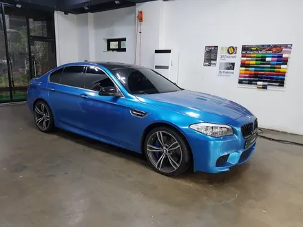 [랩샵]수원랩핑 BMW 528I전체랩핑 화이트골드스파클랩핑 5시리즈랩핑 520D전체랩핑 BMW전체랩핑 전체랩핑제거 랩핑제거 / 수원시 영통구 이의동