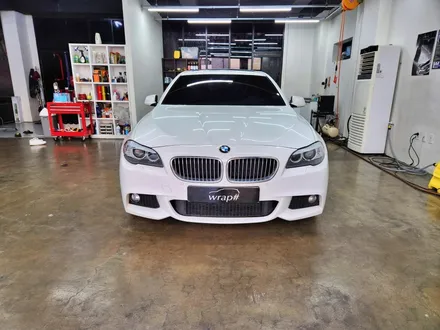BMW F바디 520D 우드트림 실내 리얼카본 포인트 랩핑 3M 유광카본 자동차 고퀄리티 랩핑 맛집 / 수원시 영통구 이의동