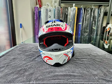 샤크헬멧 SHARK AREON GP ZARCO DVB 헬멧 전체PPF 헬멧 튜닝 관리 보호 헬멧 랩핑 PPF 세라믹코팅 1인시공 고퀄리티 PPF 맛집 / 수원시 영통구 이의동