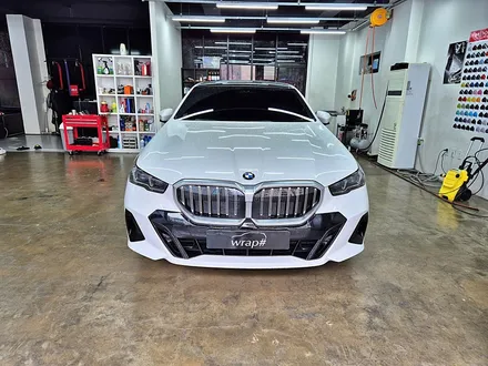 수원 광교 BMW G60 520I 5시리즈 실내 하이그로시 디스플레이 신차패키지 전체 PPF / 수원시 영통구 이의동