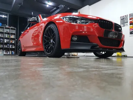 [랩샵]수원랩핑 BMW F30 320D 전체랩핑          에이버리 슈프림 카디널레드 / 수원시 영통구 이의동