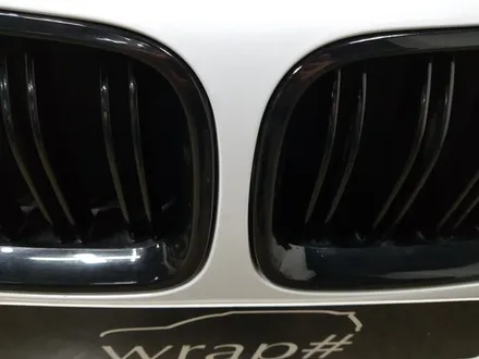 [랩샵]수원랩핑 BMW 528I전체랩핑 화이트골드스파클랩핑 5시리즈랩핑 520D전체랩핑 BMW전체랩핑 전체랩핑제거 랩핑제거 / 수원시 영통구 이의동