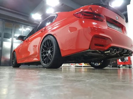 [랩샵]수원랩핑 BMW F30 320D 전체랩핑          에이버리 슈프림 카디널레드 / 수원시 영통구 이의동