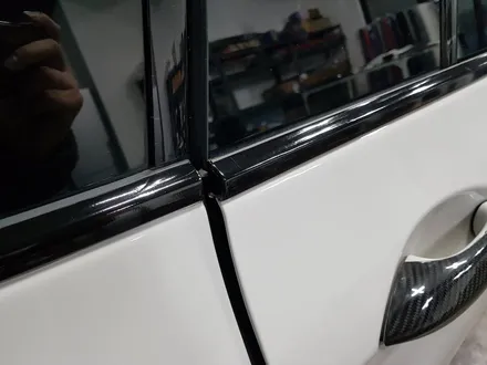 [랩샵]수원랩핑 BMW5GT실내랩핑+눈썬몰딩랩핑 BMW랩핑 카본랩핑 크롬죽이기 창틀몰딩랩핑 실내랩핑 포인트랩핑 생활보호PPF 유리막코팅 오토바이랩핑 오토바이PPF / 수원시 영통구 이의동