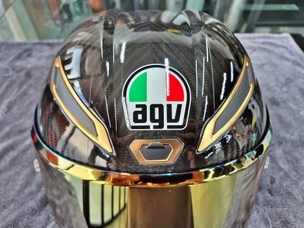 수원 광교 AGV PISTA GP 70주년 한정판 카본 바이크 오토바이 풀페이스 헬멧 / 수원시 영통구 이의동