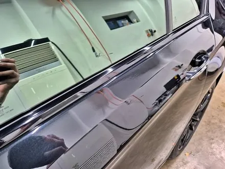 수원 광교 BMW 5시리즈 G30 530I 전체랩핑 루프스킨 제거 정품 고광택 필름 / 수원시 영통구 이의동