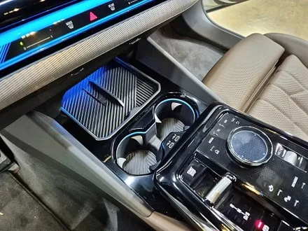 수원 광교 BMW G60 520I 5시리즈 실내 하이그로시 디스플레이 신차패키지 전체 PPF / 수원시 영통구 이의동