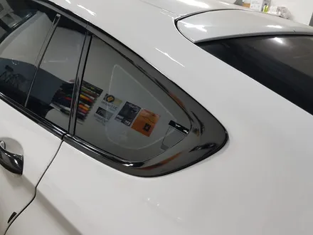 [랩샵]수원랩핑 BMW5GT실내랩핑+눈썬몰딩랩핑 BMW랩핑 카본랩핑 크롬죽이기 창틀몰딩랩핑 실내랩핑 포인트랩핑 생활보호PPF 유리막코팅 오토바이랩핑 오토바이PPF / 수원시 영통구 이의동
