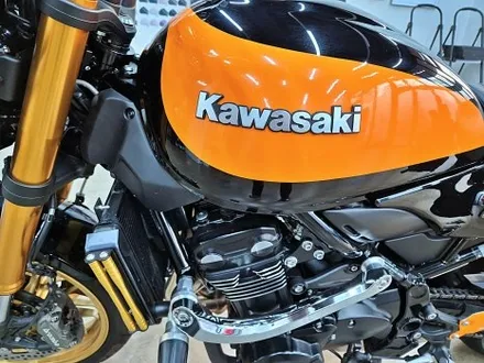 수원 광교 가와사키 Z900 RS 바이크 오토바이 데칼 기름탱크 포인트 랩핑 / 수원시 영통구 이의동