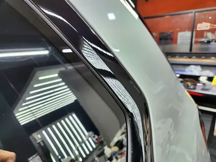 수원 광교 동탄 랩핑 BMW X7 스포츠 크롬죽이기 크롬딜리트 출장시공 윈도우몰딩 도어하단 블랙유광 / 수원시 영통구 이의동