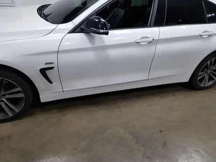 [랩샵]수원랩핑 BMW 420D 사이드데칼 포인트랩핑 / 수원시 영통구 이의동