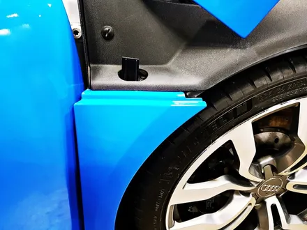 [랩샵][수원랩핑]아우디 R8V10 전체랩핑 AVERY INTENSE BLUE / 수원시 영통구 이의동