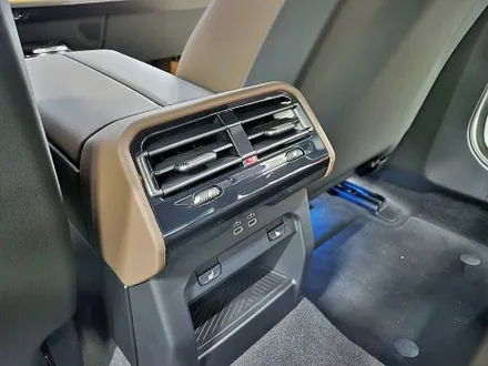 수원 광교 BMW G60 520I 5시리즈 실내 하이그로시 디스플레이 신차패키지 전체 PPF / 수원시 영통구 이의동