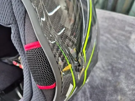 수원 광교 AGV PISTA GP RR PERFORMANTE 라임 한정판 카본 바이크 레이싱 풀페이스 헬멧 PPF / 수원시 영통구 이의동