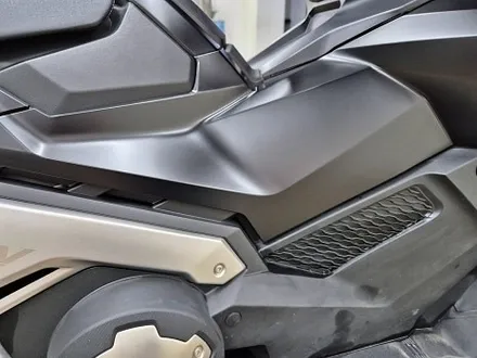 수원 광교 혼다 X - ADV750 엑드방 튜닝 바이크 오토바이 커스텀 데칼 전체 포인트 랩핑 / 수원시 영통구 이의동