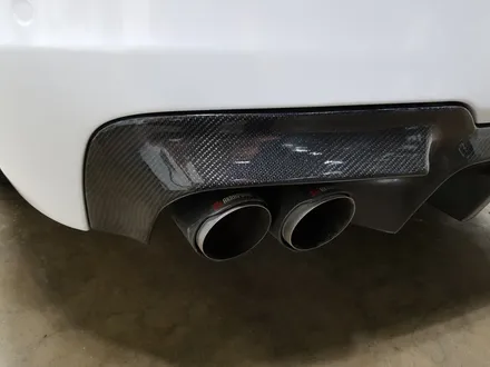 [랩샵]수원랩핑 BMW 528I전체랩핑 화이트골드스파클랩핑 5시리즈랩핑 520D전체랩핑 BMW전체랩핑 전체랩핑제거 랩핑제거 / 수원시 영통구 이의동