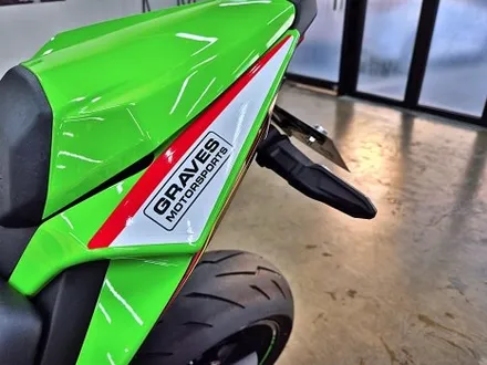 수원 광교 가와사키 닌자 ZX6R 레이싱 오토바이 바이크 커스텀 튜닝 방탄 데칼 전체 포인트 랩핑 시공 / 수원시 영통구 이의동