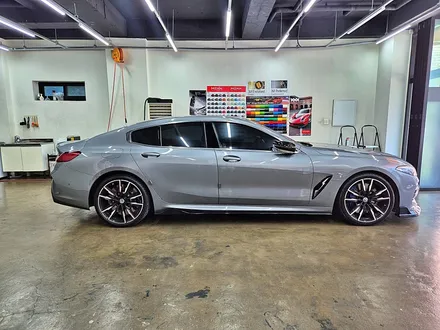 수원 광교 BMW 850I 그란쿠페 크롬죽이기 크롬딜리트 포인트 그릴 랩핑 3M 정품 필름 / 수원시 영통구 이의동