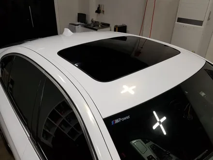 [랩샵]수원랩핑 BMW 528I전체랩핑 화이트골드스파클랩핑 5시리즈랩핑 520D전체랩핑 BMW전체랩핑 전체랩핑제거 랩핑제거 / 수원시 영통구 이의동