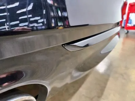 BMW G바디 5시리즈 크롬죽이기 크롬딜리트 포인트랩핑 1인시공 3M정품필름 고퀄리티 크롬죽이기맛집 / 수원시 영통구 이의동