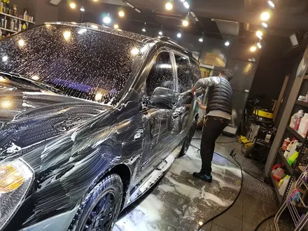 [랩샵]수원랩핑 수원카스킨 그랜드카니발 전체랩핑 사틴블랙전체랩핑 크롬랩핑 포인트랩핑 오토바이랩핑 오토바이PPF 생활보호PPF 유리막코팅 그랜드카니발랩핑 / 수원시 영통구 이의동