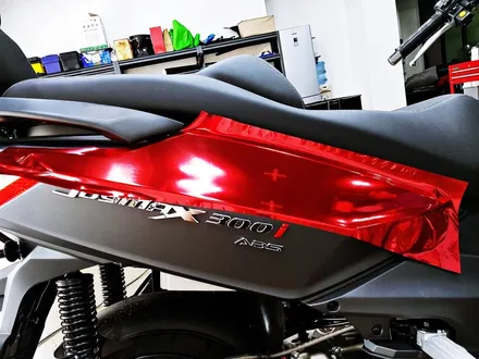 [랩샵][수원랩핑]SYM JOYMAX300랩핑 오토바이랩핑 크롬랩핑 / 수원시 영통구 이의동