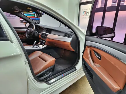 BMW F바디 520D 우드트림 실내 리얼카본 포인트 랩핑 3M 유광카본 자동차 고퀄리티 랩핑 맛집 / 수원시 영통구 이의동