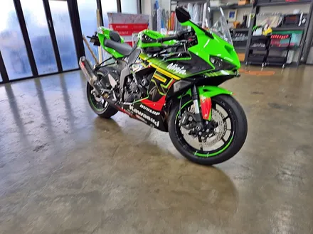 수원 광교 가와사키 닌자 ZX6R 바이크 오토바이 레이싱 방탄 데칼 실사인쇄 포인트 랩핑 / 수원시 영통구 이의동